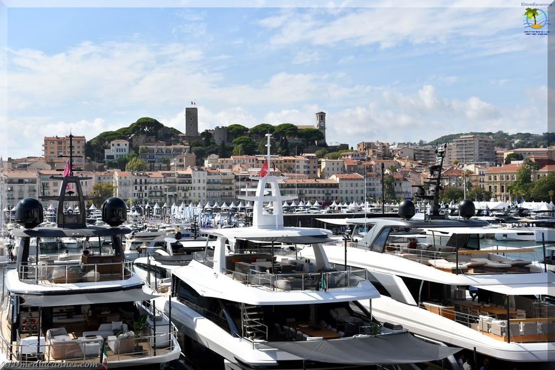https://idmediacannes.com/wp-content/uploads/2025/09/Yaching-Festival-20-1.jpg