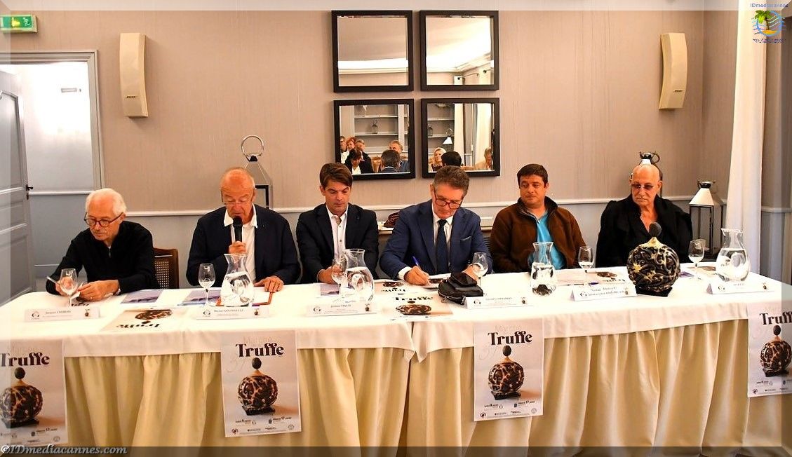 https://idmediacannes.com/wp-content/uploads/2026/10/Marche-de-La-Truffe-10.jpg